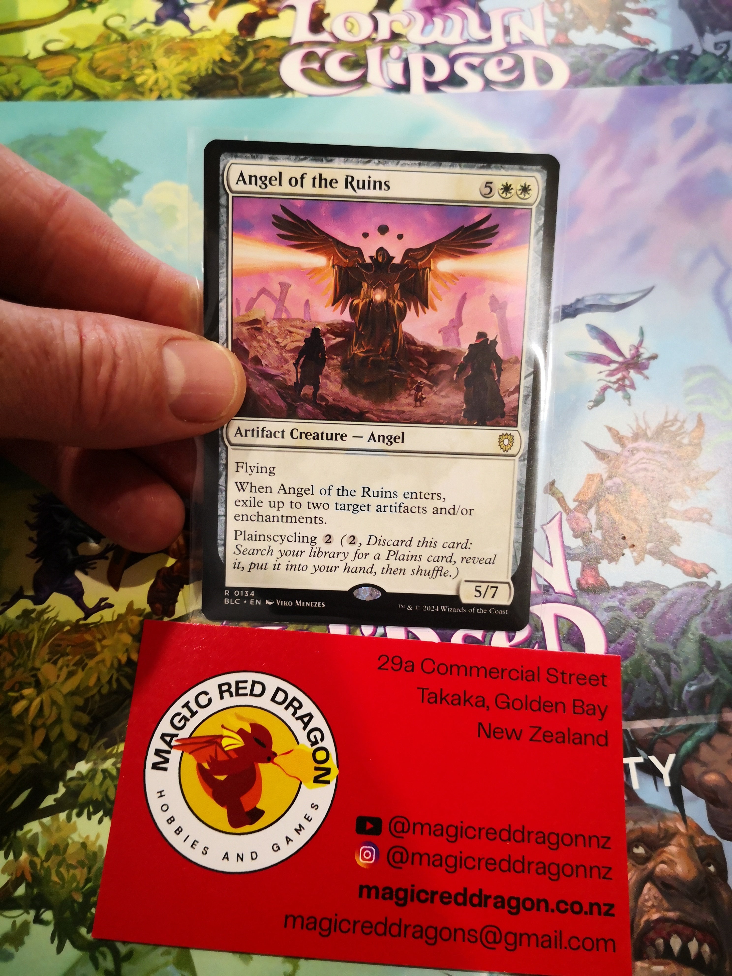 Angel Of the ruins R 0134